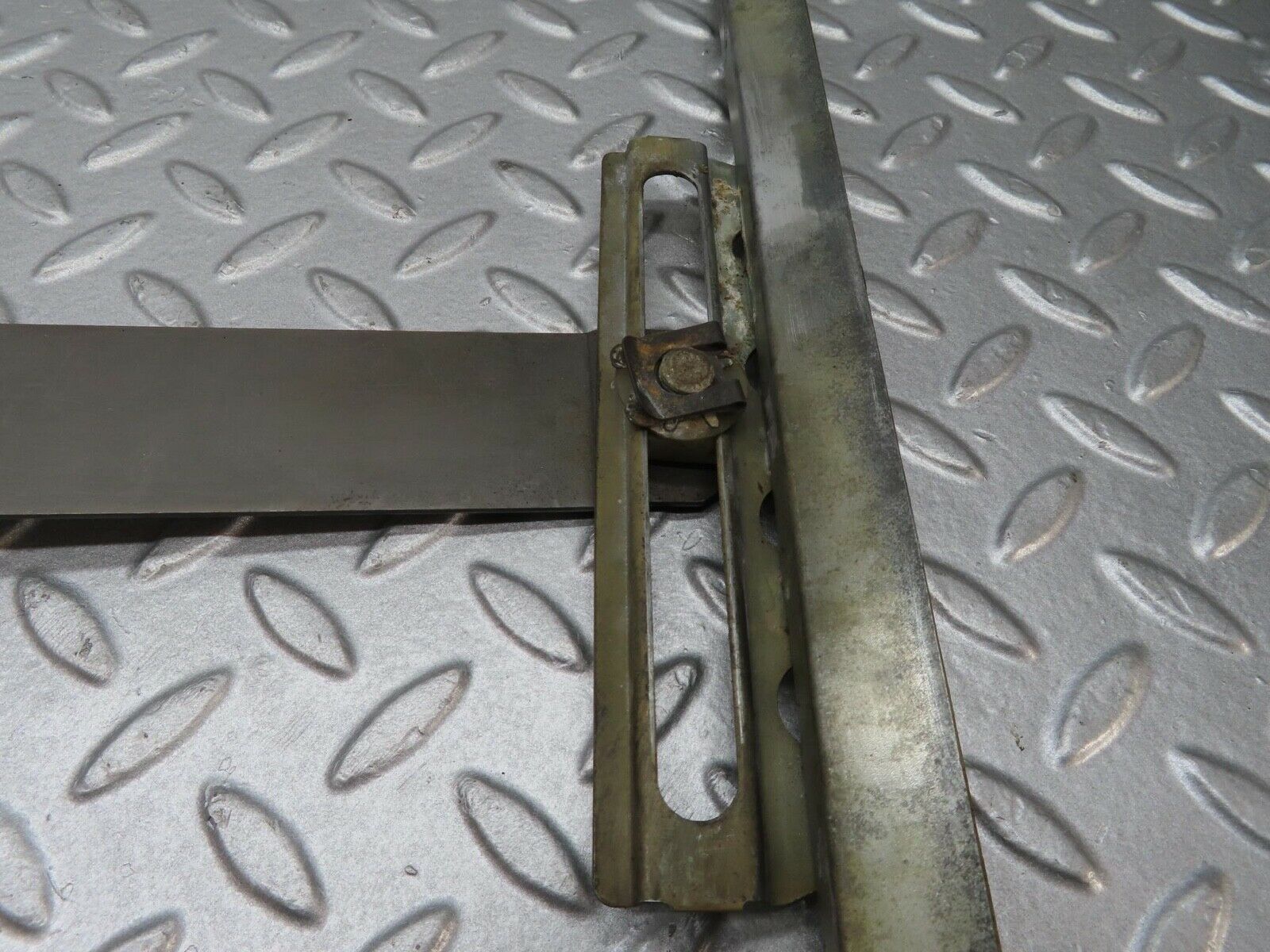 12426 Mercedes-Benz W108 Rear Left Manual Window Regulator