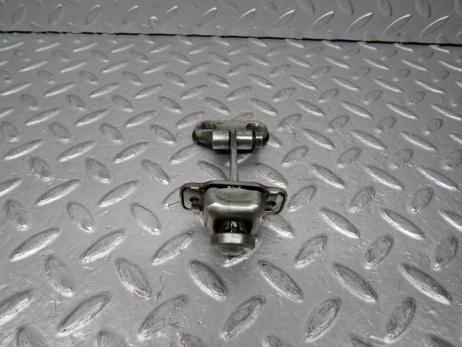 29973 Porsche 924 Door Safety Check Strap Right 92853741802