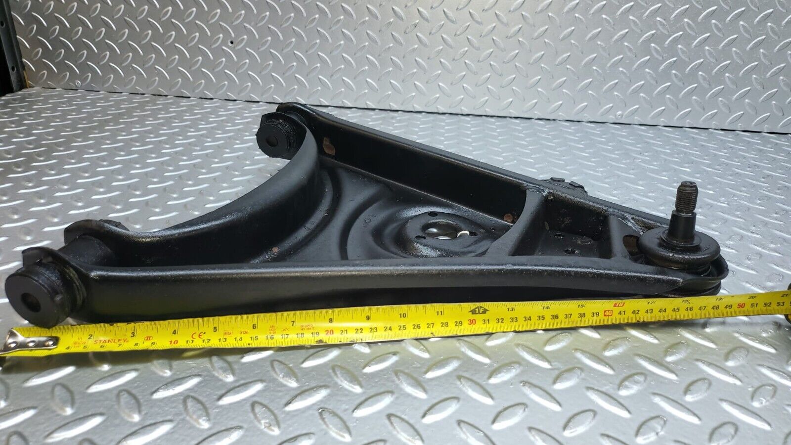 23842 Mercedes-Benz C107 450SLC Coupe Front Right Lower Control Arm