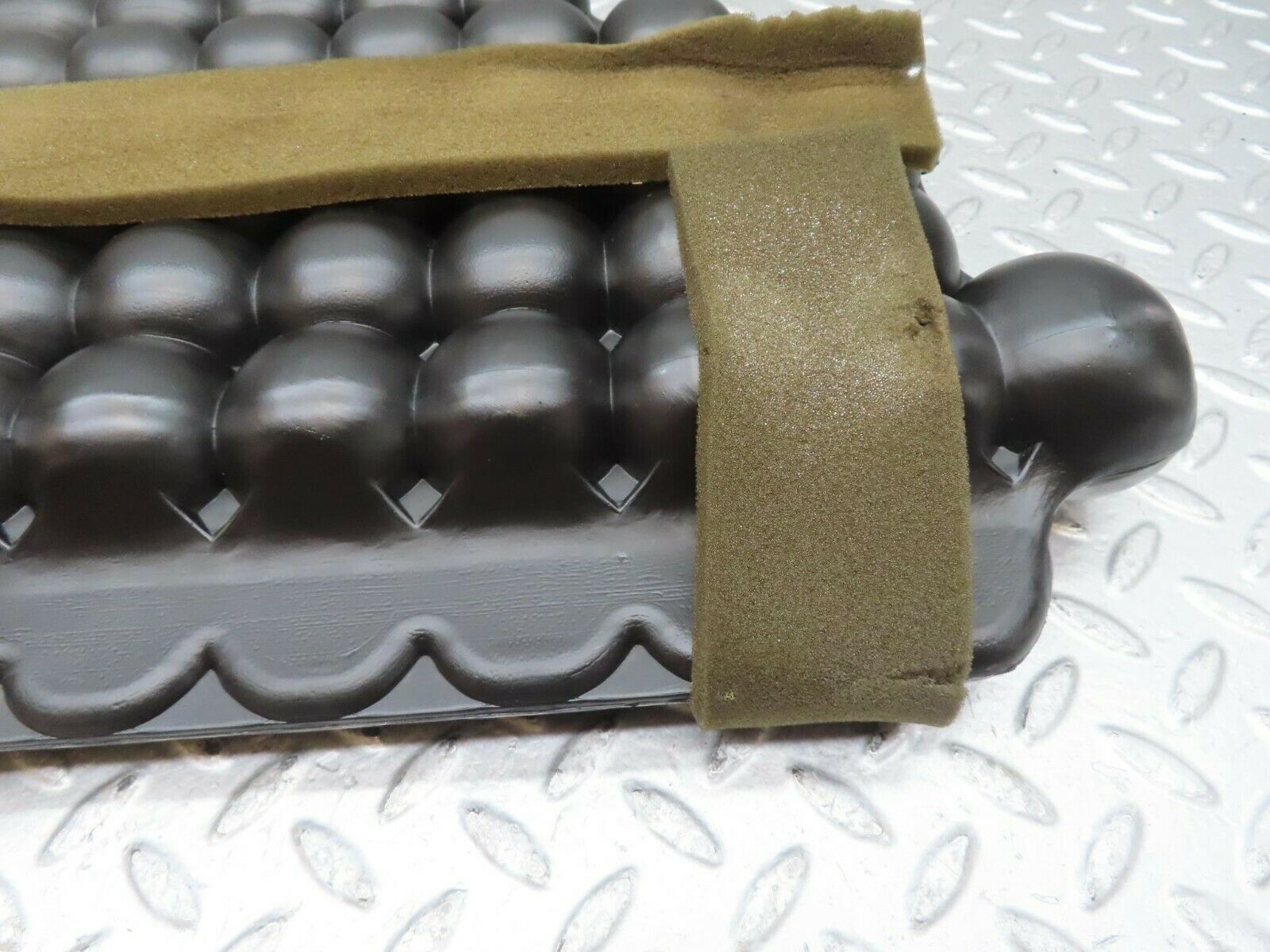 15286 Mercedes-Benz W123 230E Vacuum Reservoir Tank 1238001419