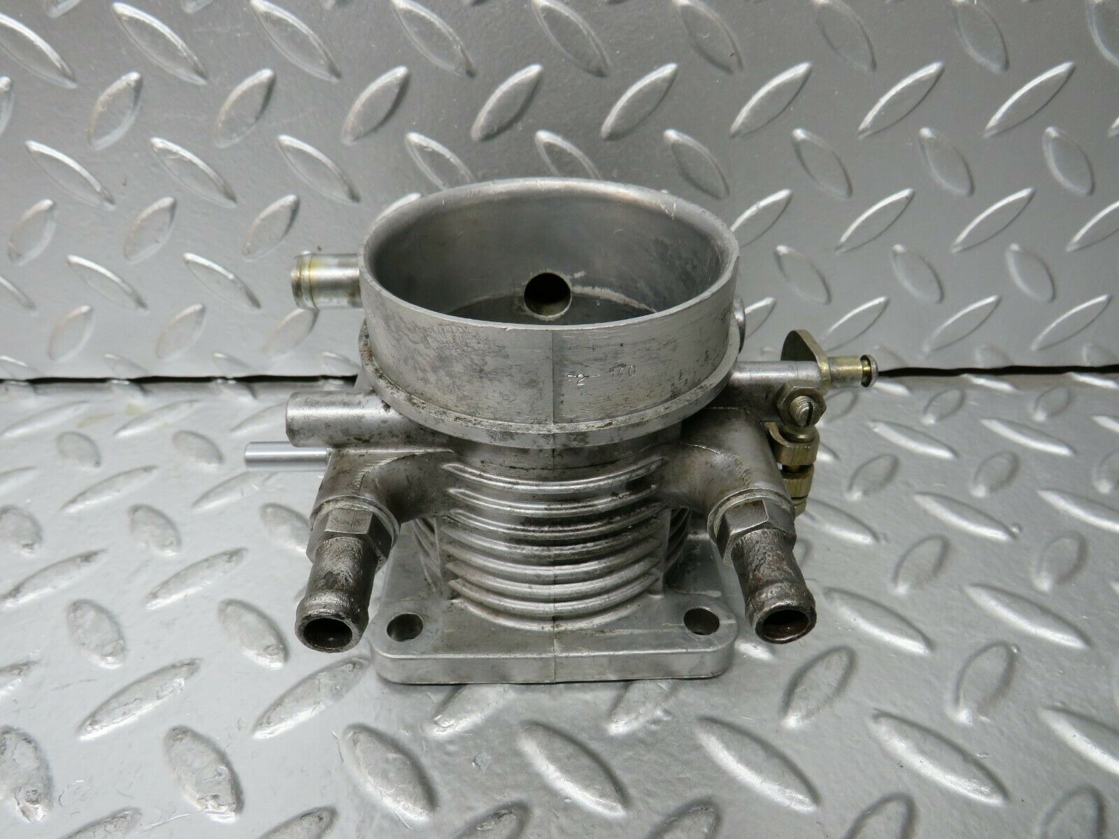 23525 Mercedes-Benz W114 280E Throttle Body Valve