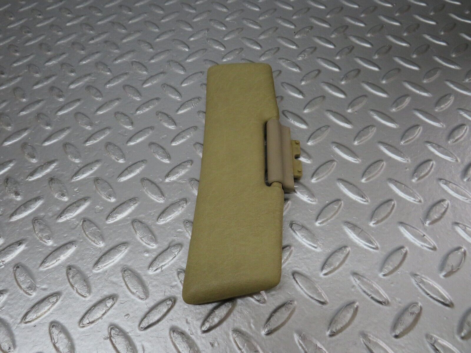 34338 Mercedes-Benz C126 380SEC Coupe Sun Visor Middle