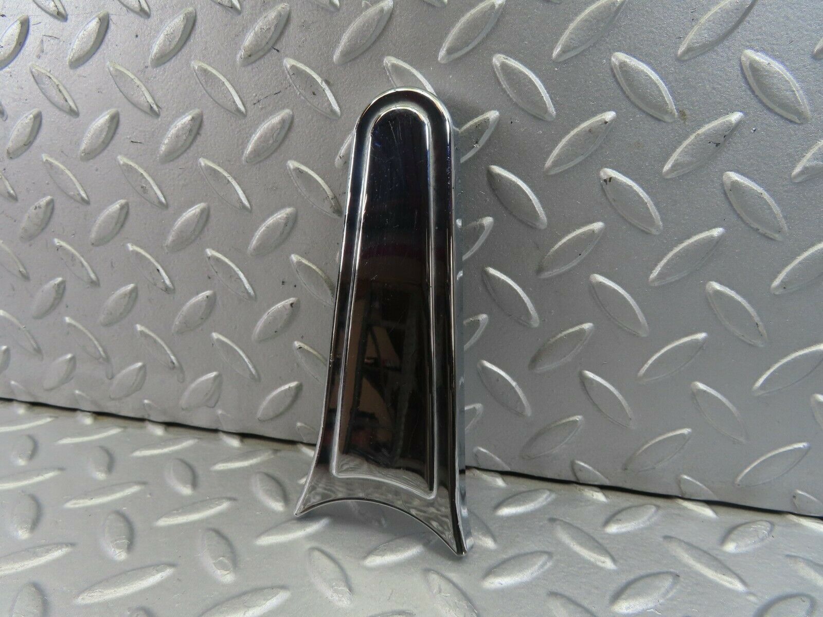 8848 Mercedes-Benz W108 Front Seat Side Cover Trim Right 1089130628