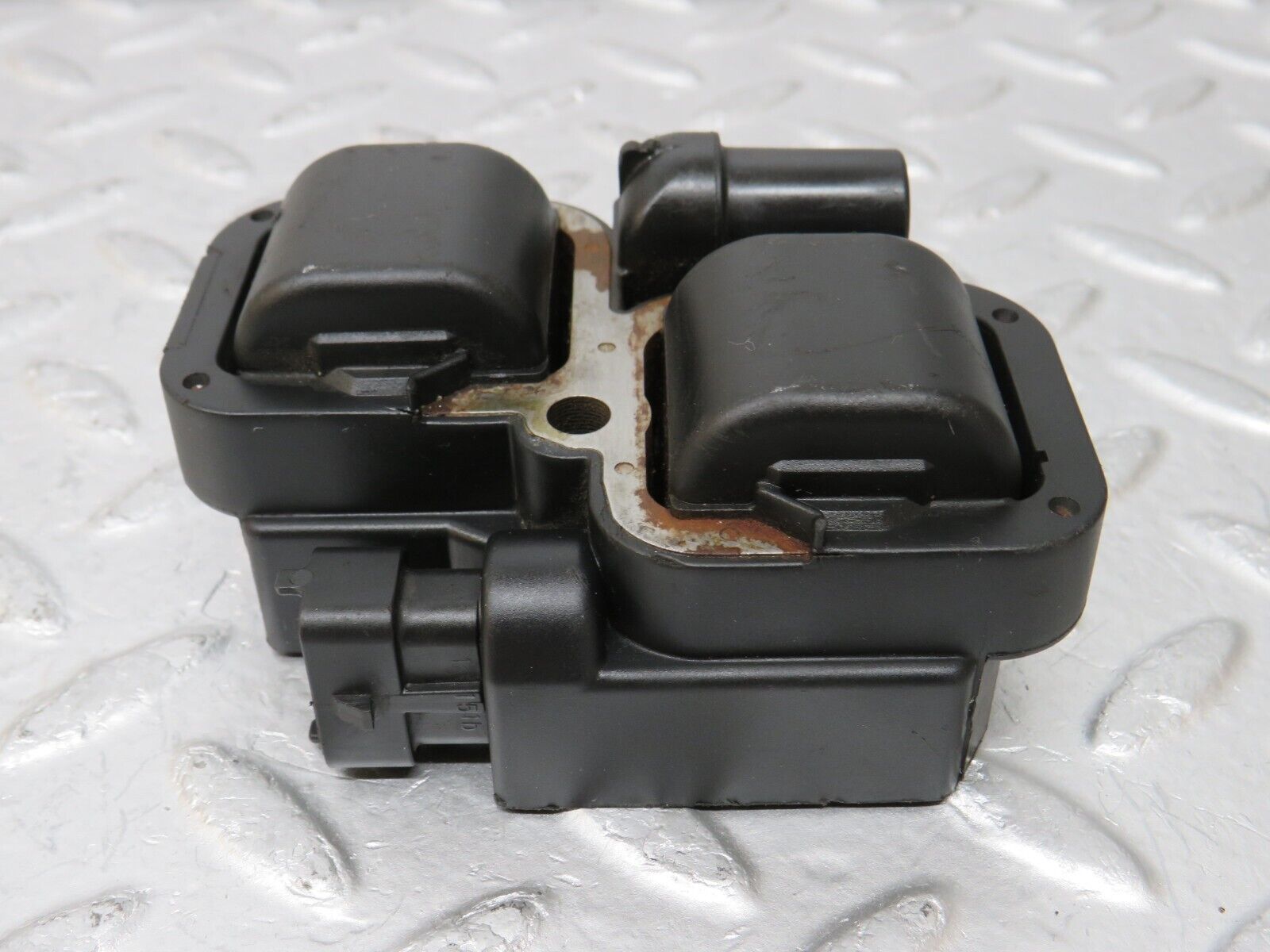 34917 Mercedes-Benz W210 320E Ignition Coil Bosch 0001587803 0221503035