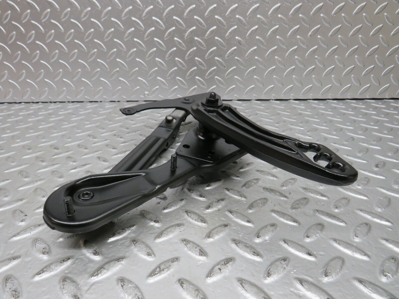 27741 Mercedes-Benz S124 300TE Wagon Bonnet Hinge Light Side 1298870174