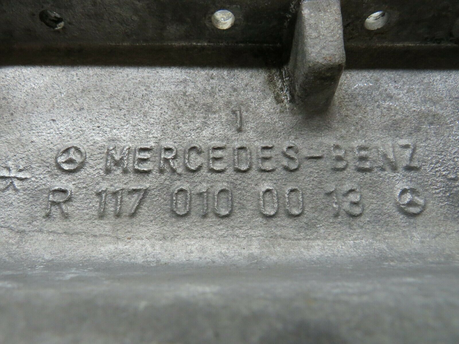 22816 Mercedes-Benz C107 450SLC Coupe Oil Pan Oil Sump 1170100013