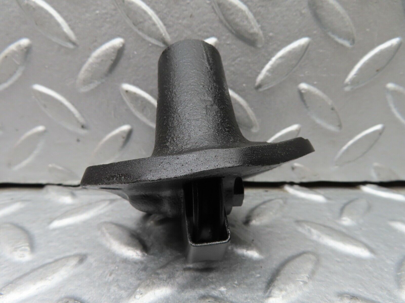 18450 Mercedes-Benz W111 220SE Coupe Handbrake Cable Regulator 1114211601