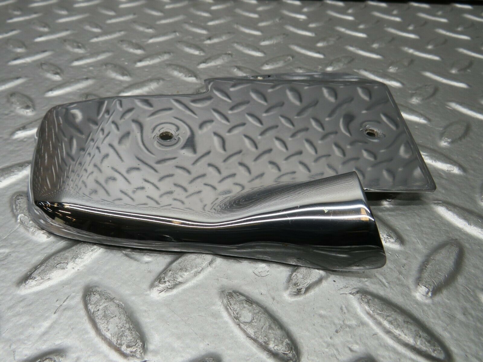 23019 Mercedes-Benz C123 230CE Coupe B Pillar Chrome Cover Plate Left Side