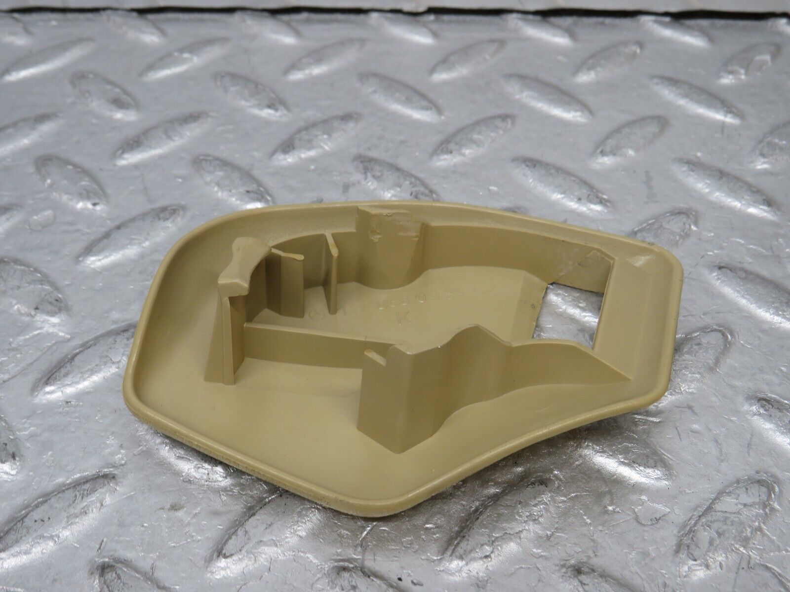 37057 Mercedes-Benz C126 420SEC Coupe Seat Belt Runner Cover Left Beige 1268680939