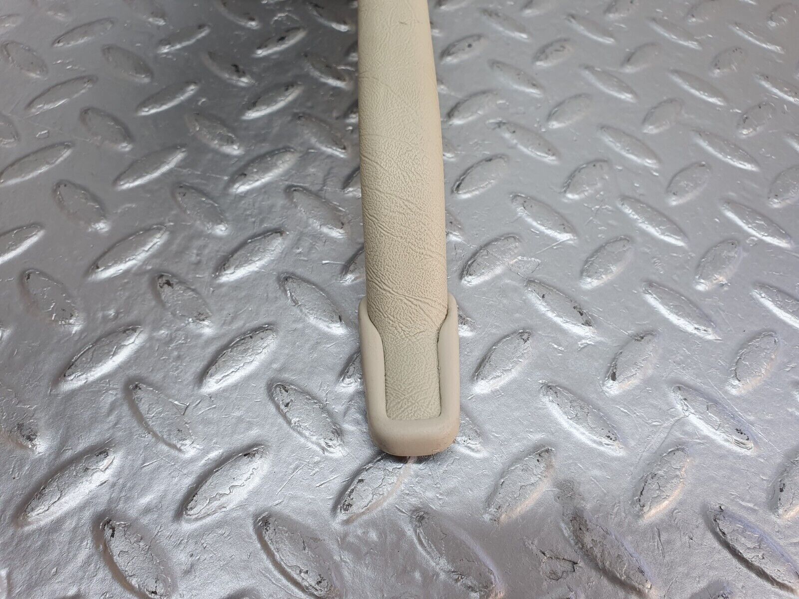 41061 Mercedes-Benz W126 300SE Interior Roof Grab Handle Set