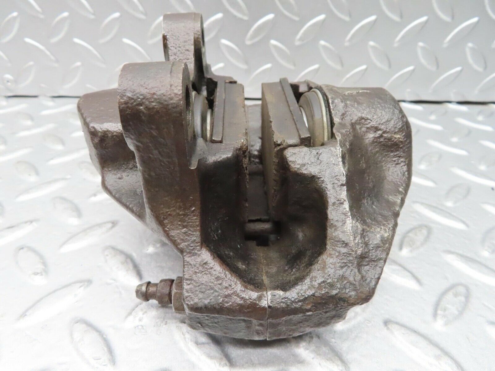 14460 Mercedes-Benz W116 350SE Rear Right Brake Caliper Ate 37