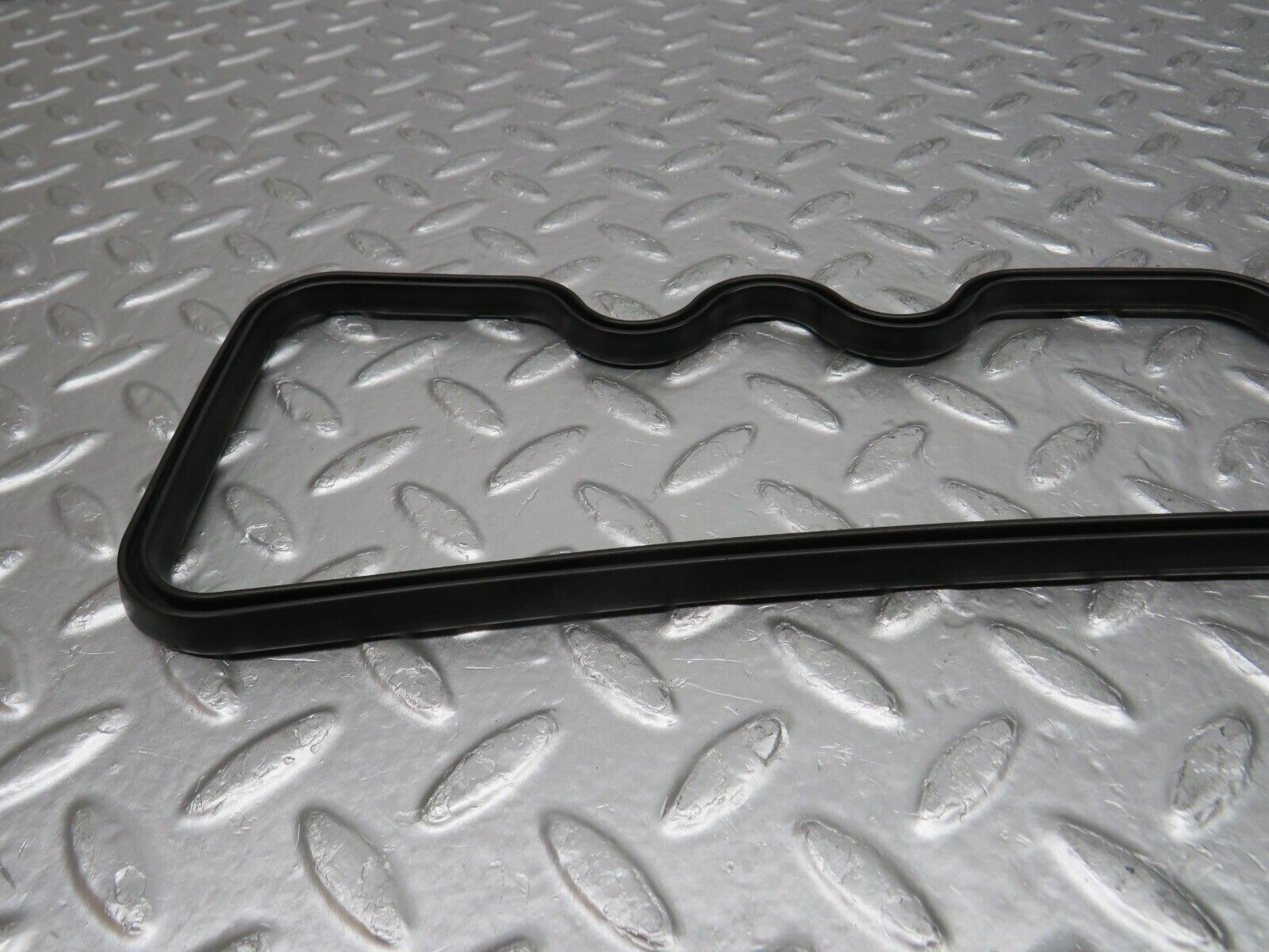 0107 Mercedes-Benz W116 350SE Valve Cover Gasket 1160161421