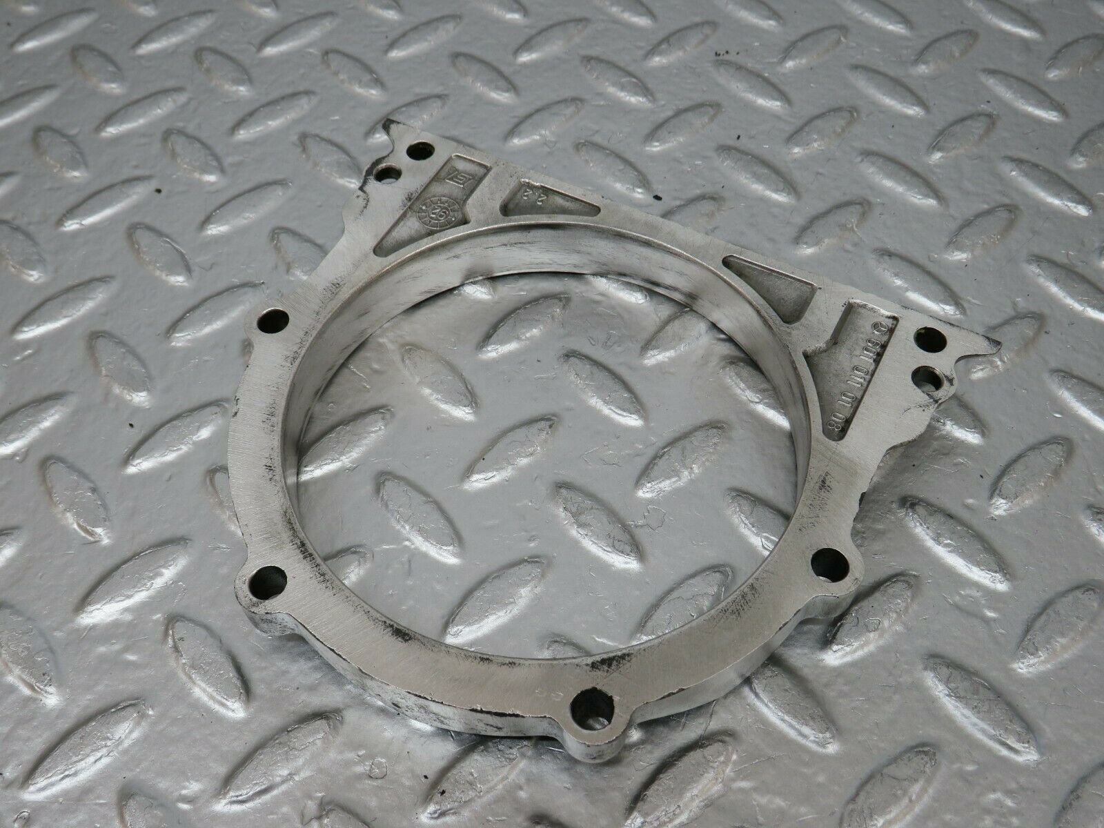 24384 Mercedes-Benz S124 220TE Wagon Crankshaft Rear Sealing Cover 6010110108