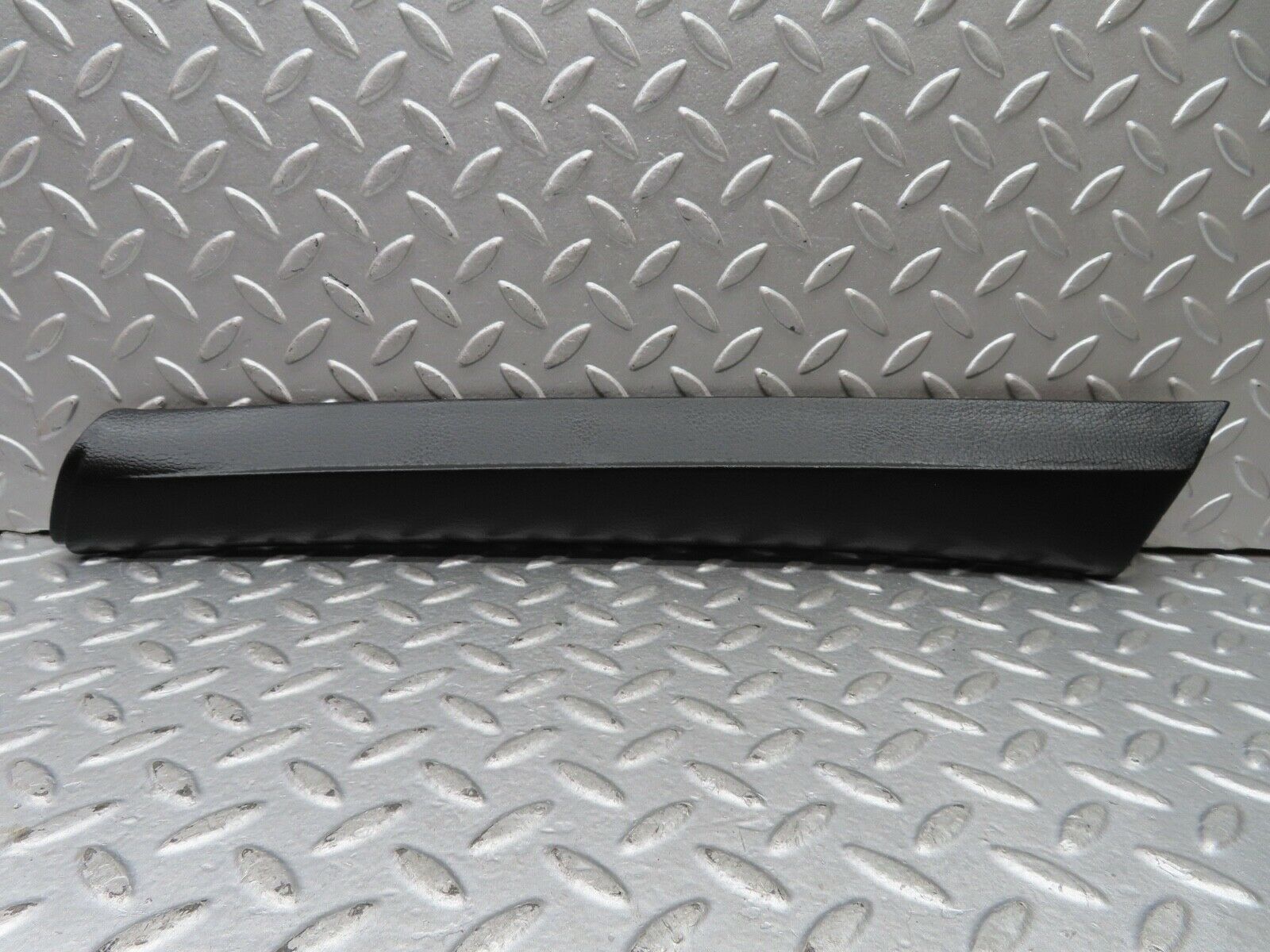 19058 Mercedes-Benz W123 300D A Pillar Cover Left Side Black