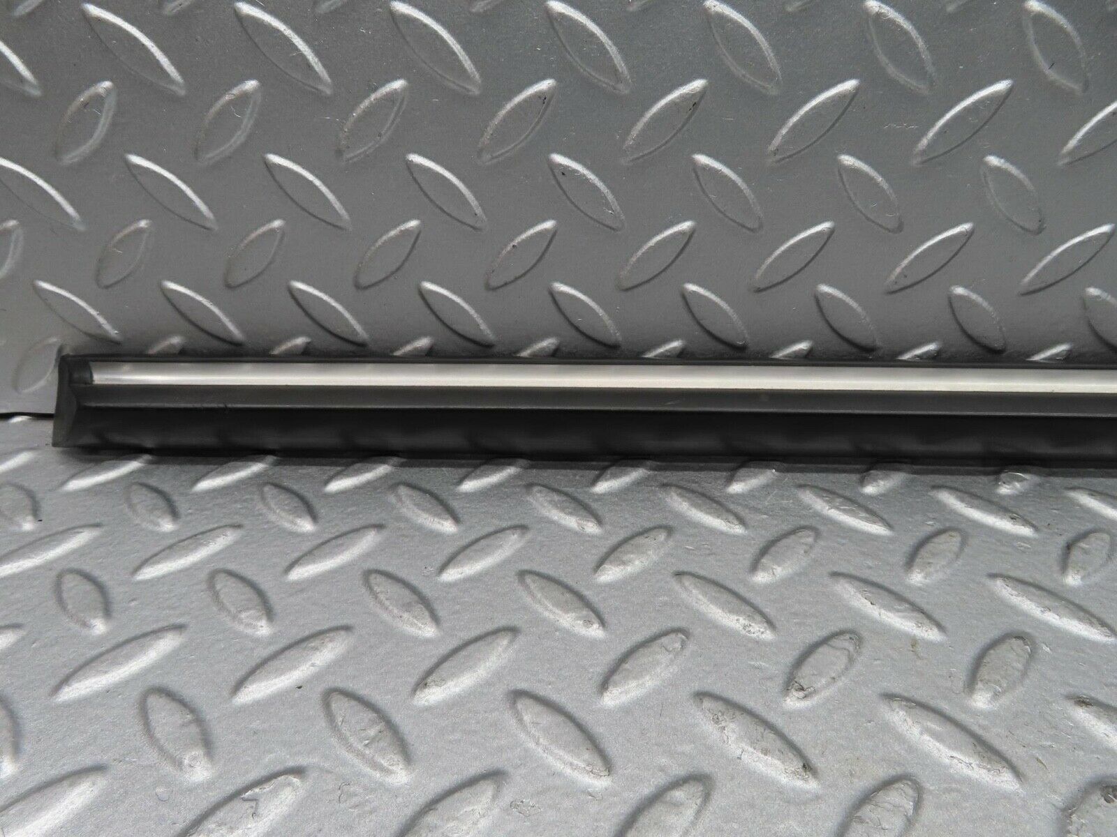 14492 Mercedes-Benz W116 350SE Rear Left Door Centre Moulding Trim