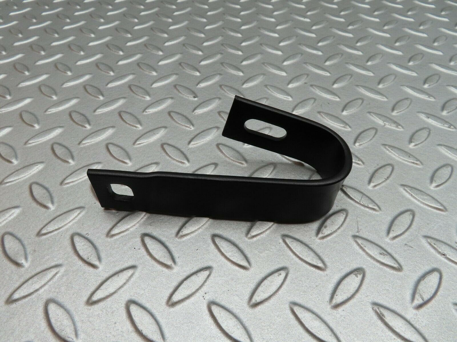 4894 Mercedes-Benz W114 280CE Coupe Front Left Bumper Holder Bracket