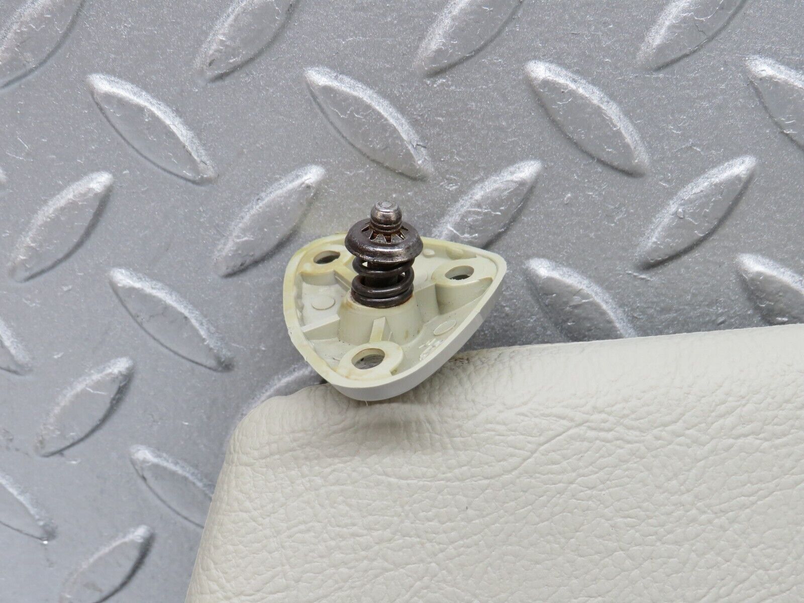 37386 Mercedes-Benz W109 300SEL Sun Visor Right Side