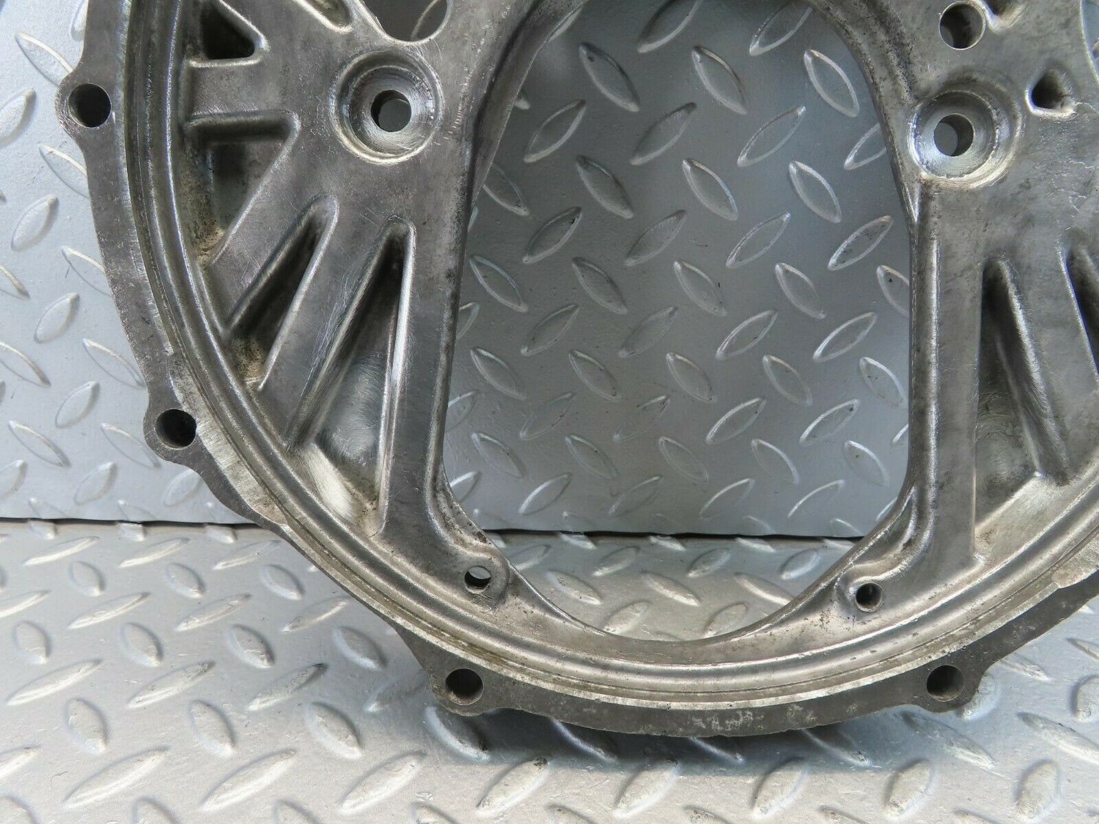 10950 Mercedes-Benz W115 220D Gearbox Flange 1150110245