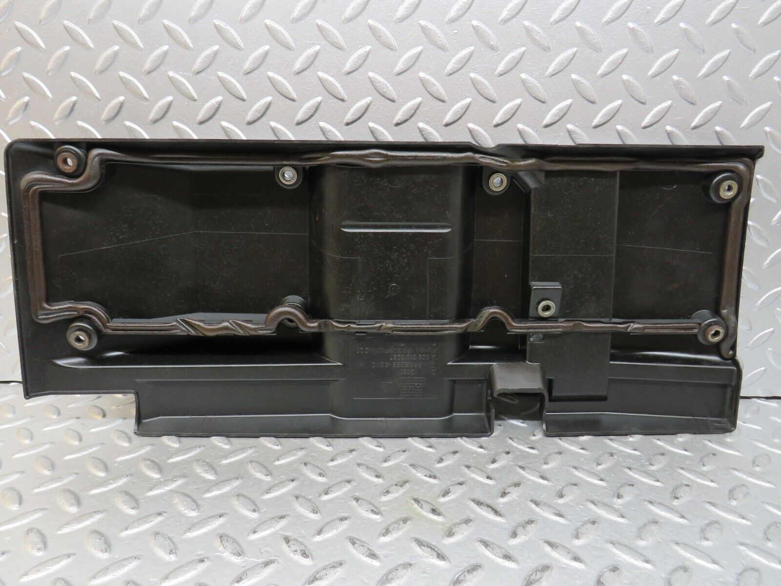 27786 Mercedes-Benz S124 300TE Wagon Engine Cover 6060100067