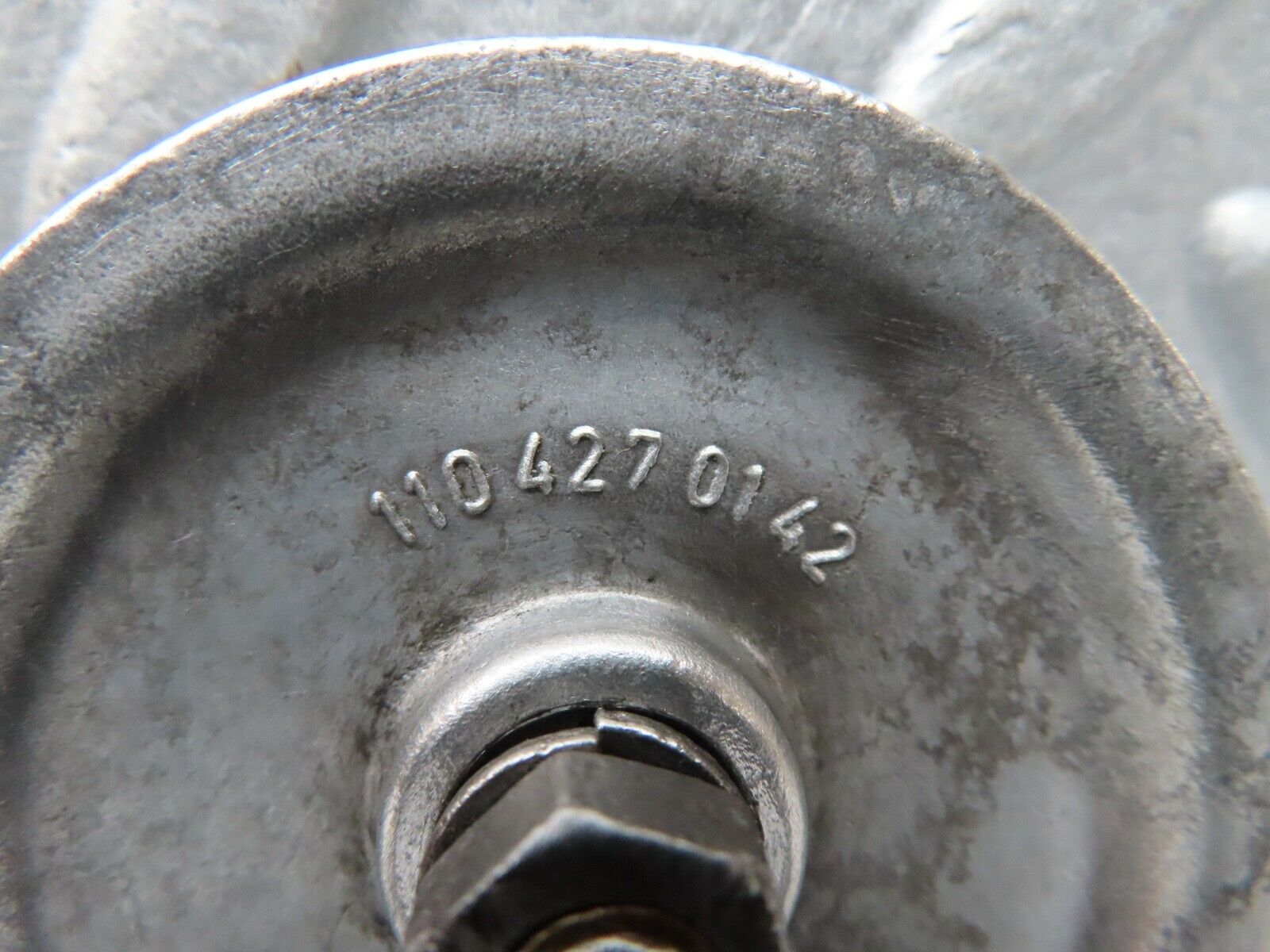 18257 Mercedes-Benz W111 220SE Coupe Handbrake Cable Pulley 1104270142