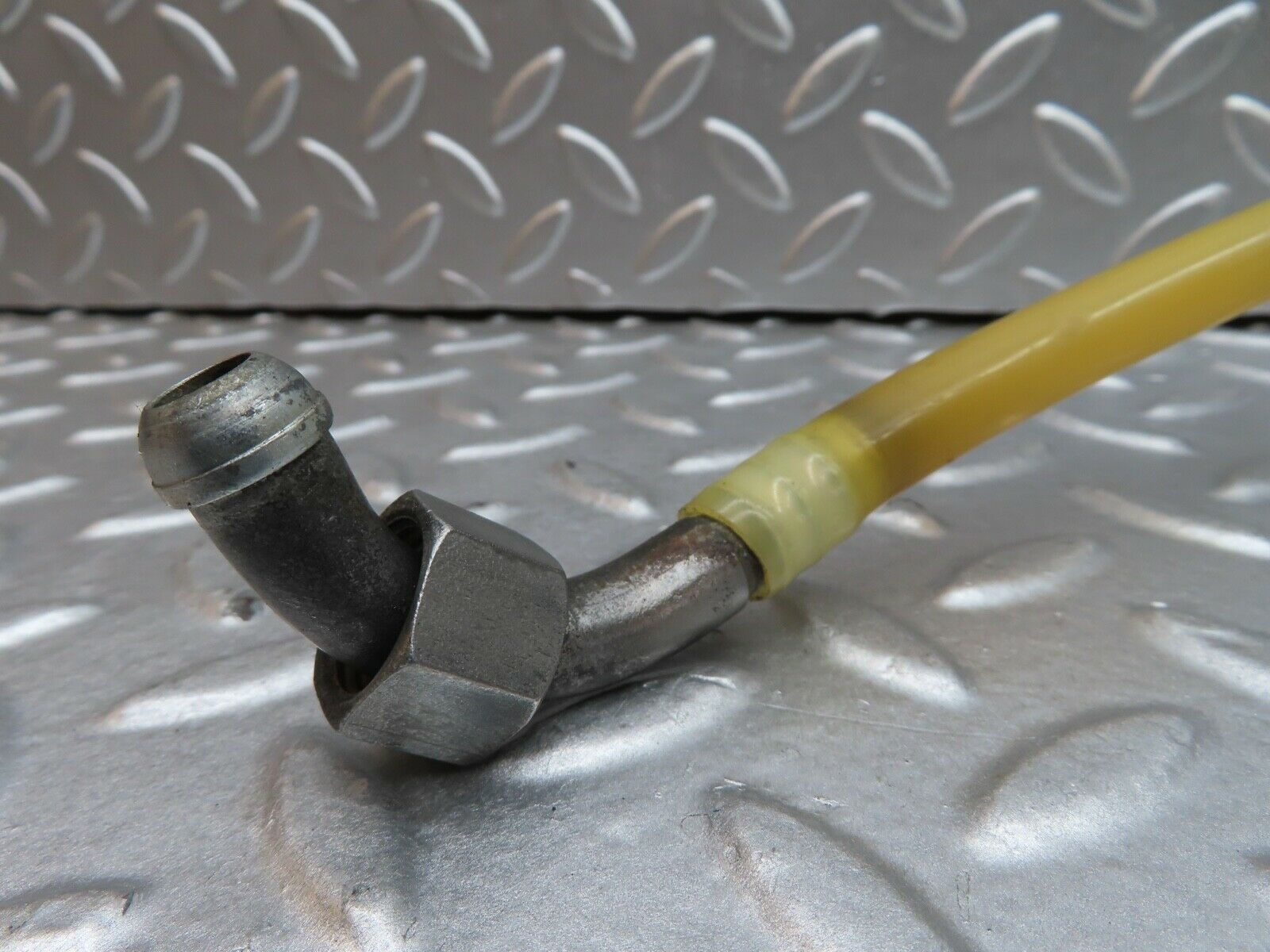 20415 Mercedes-Benz W114 280CE Coupe Brake Servo Vacuum Pipe