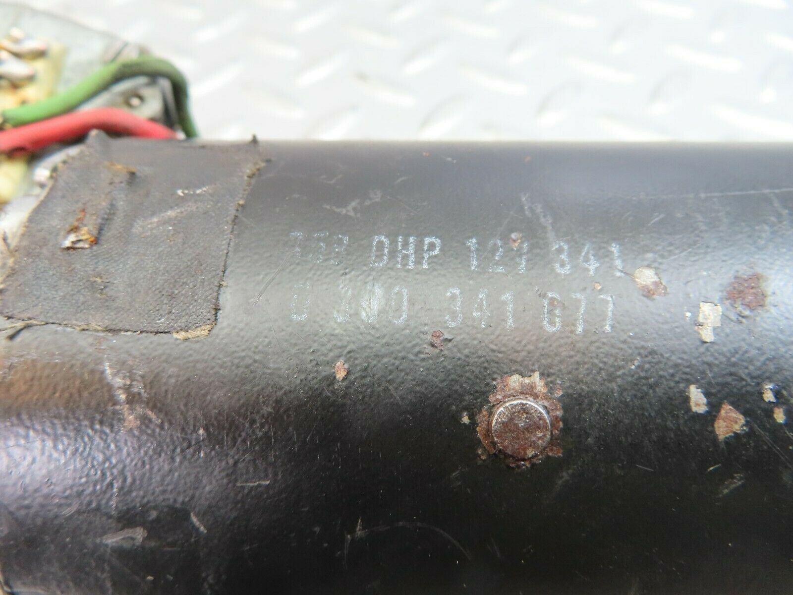 9607 Mercedes-Benz C123 280CE Coupe Wiper Motor Bosch 0390341077