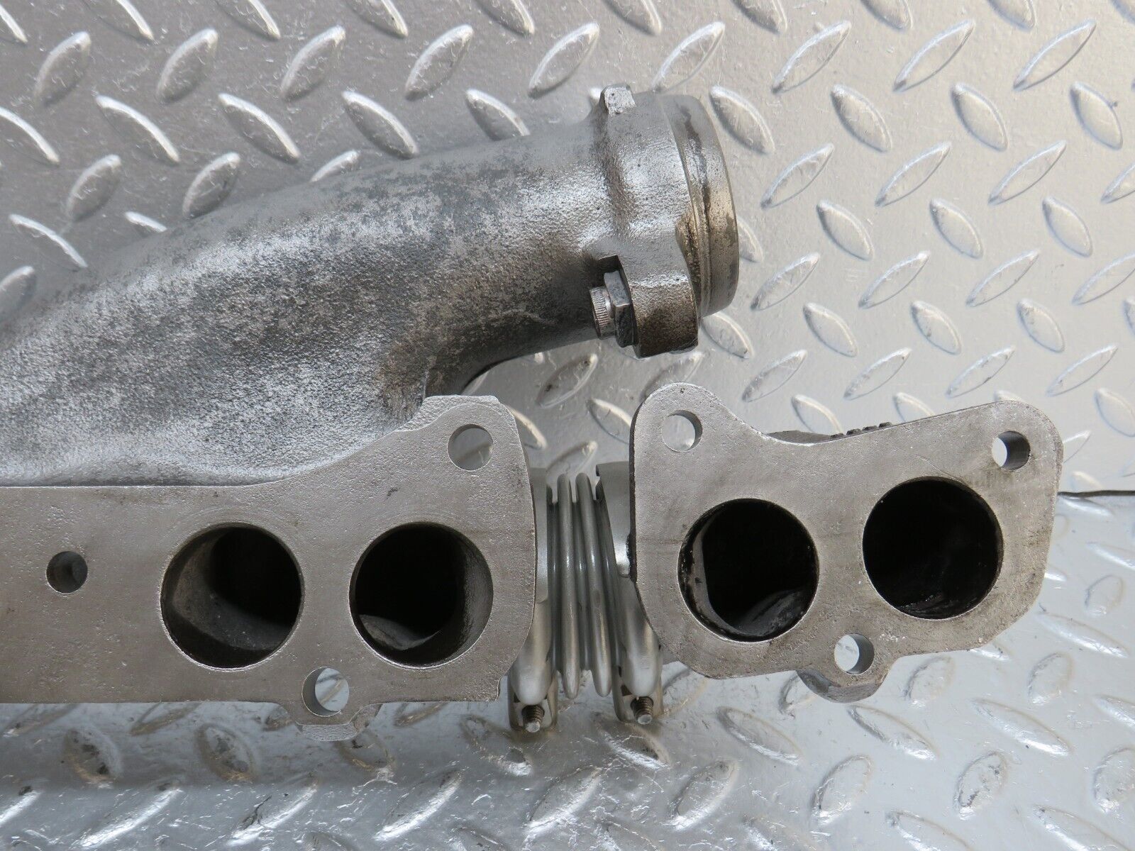 33051 Mercedes-Benz W140 420 V8 M119 Exhaust Manifold Left 1191427802 1197202