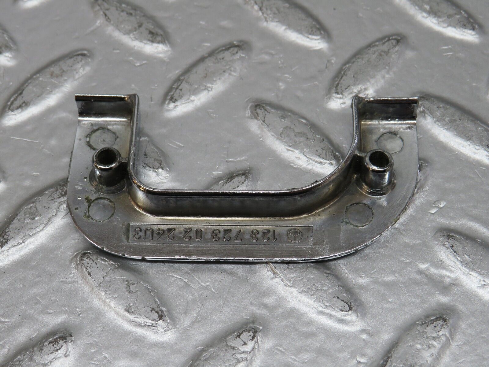 29681 Mercedes-Benz W123 230E Right Interior Chrome Door Latch Trim 1237230224