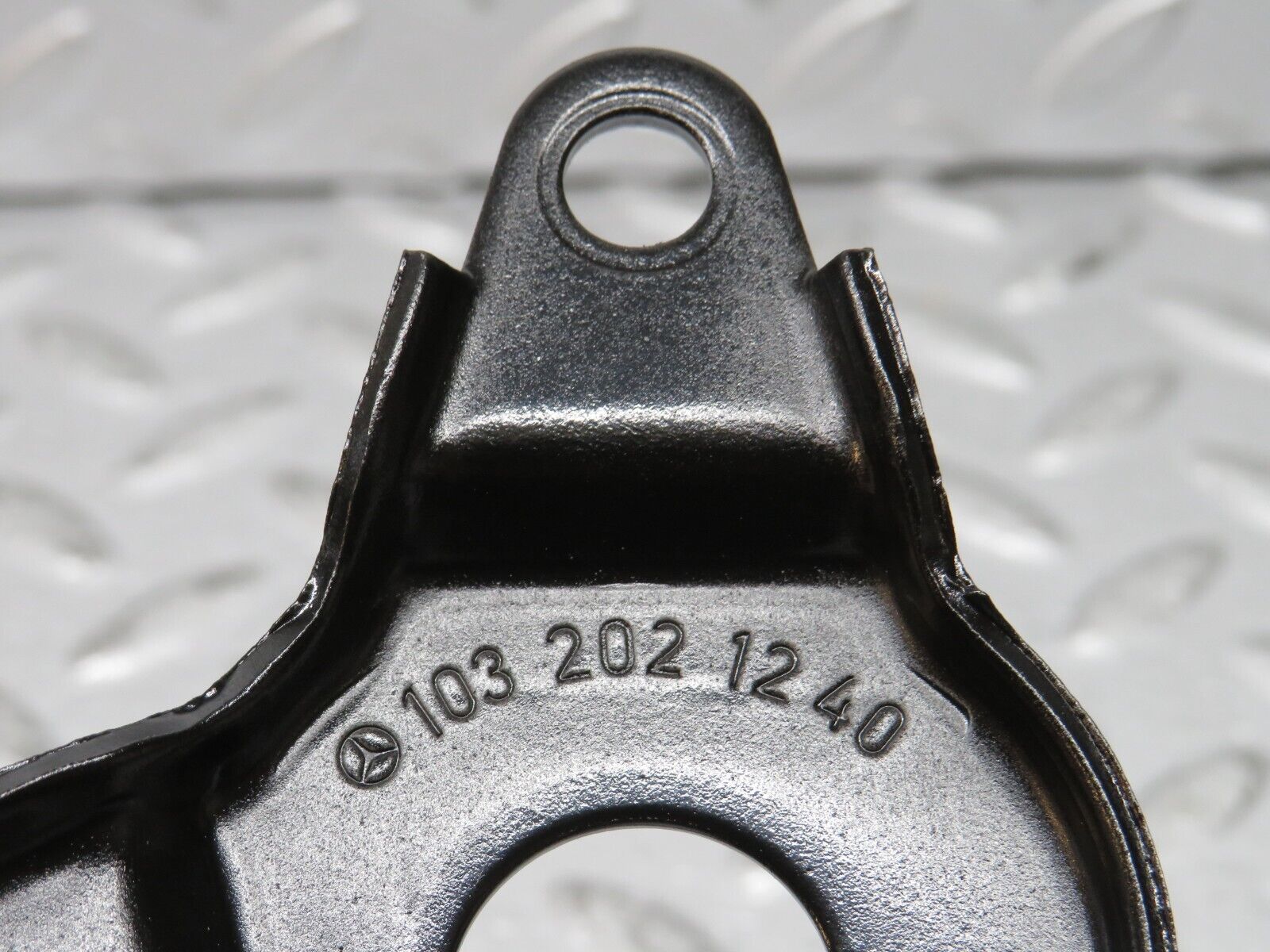 32716 Mercedes-Benz S124 300TE Wagon Belt Tensioner Bracket Holder 1032021240