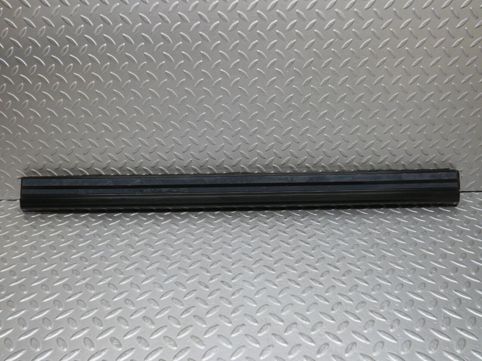 37867 Mercedes-Benz A124 320E Cabriolet Right Door Sill Trim Black