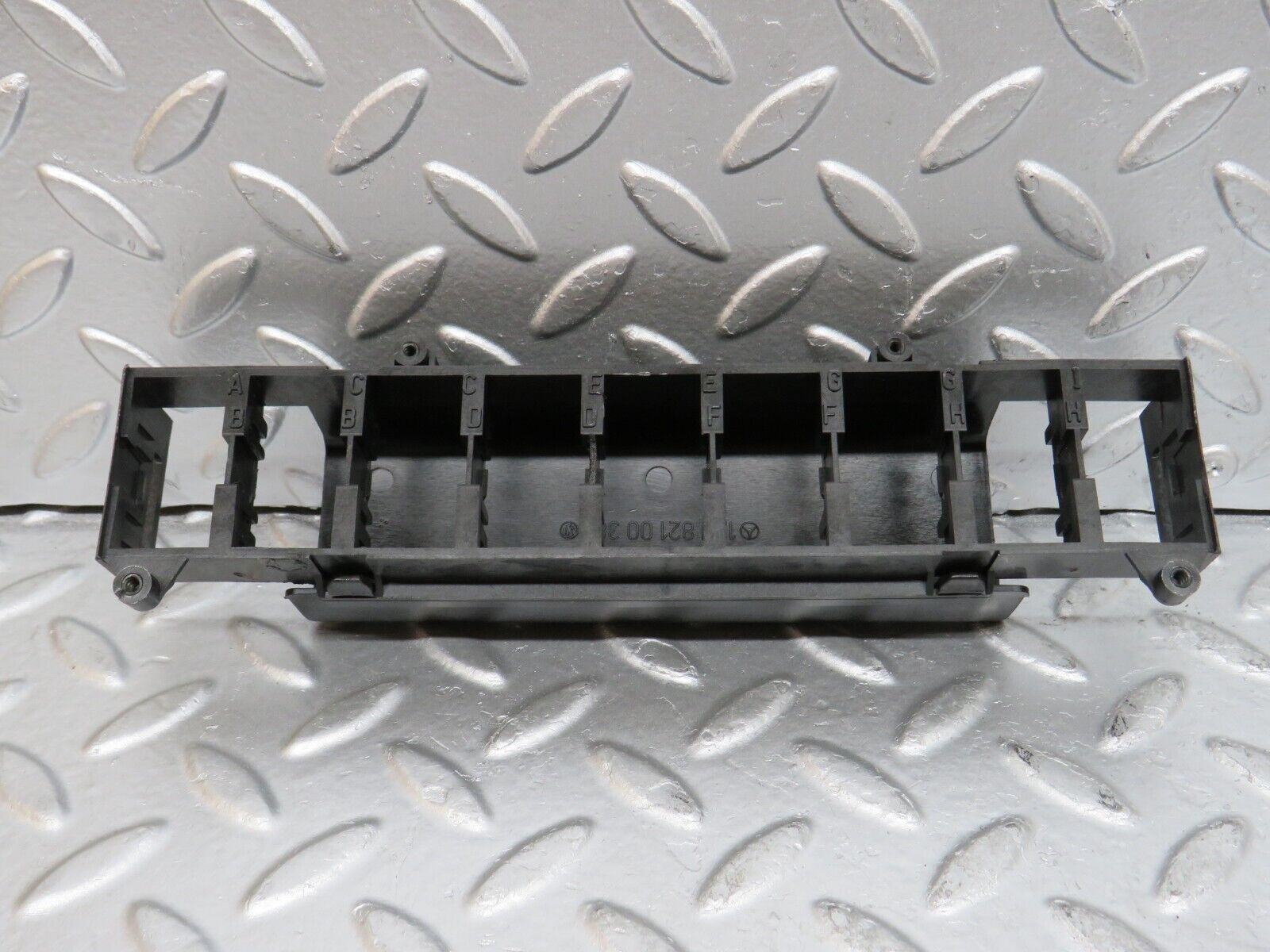 29362 Mercedes-Benz W124 230E Central Console Switch Bracket 1248210071