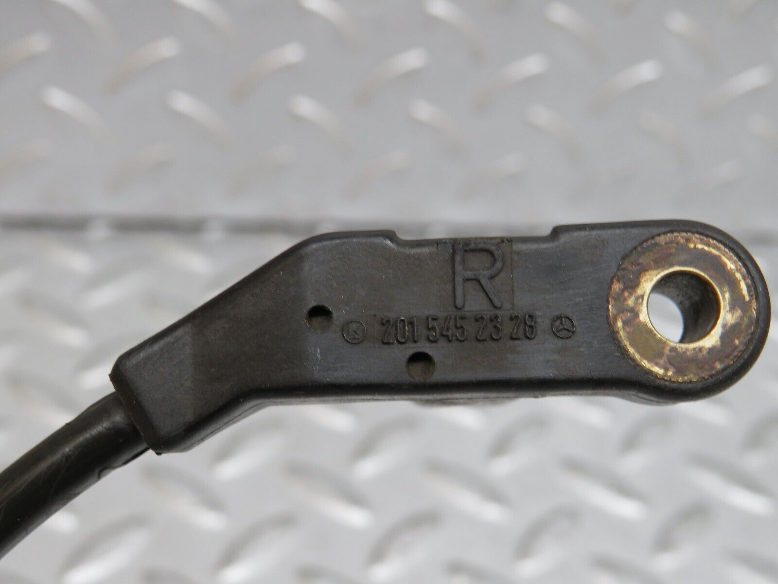 29592 Mercedes-Benz W124 230E Brake Pad Sensor Right Side 2015452228