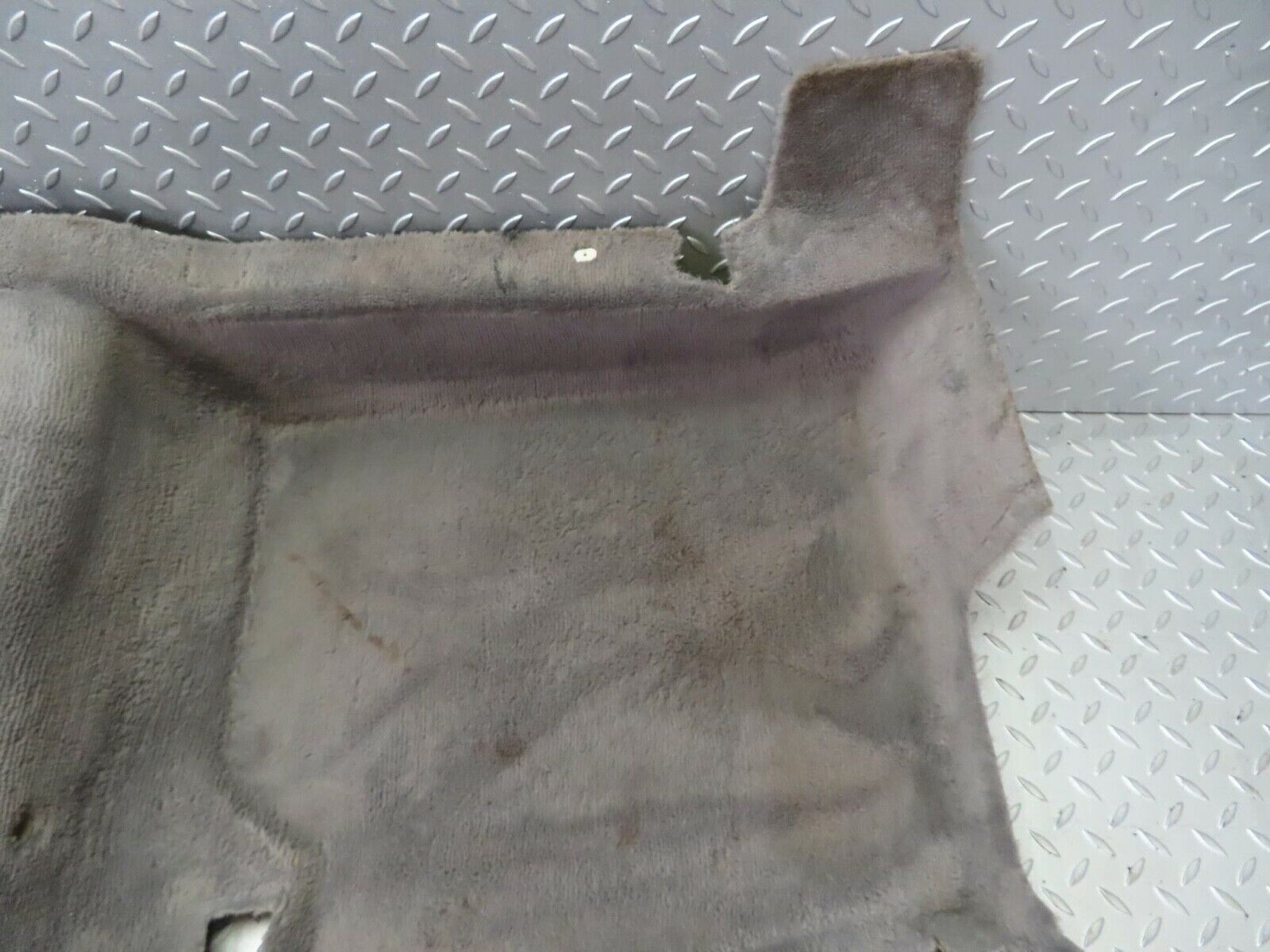 15133 Mercedes-Benz W140 S320 Rear Floor Carpet 1406800241