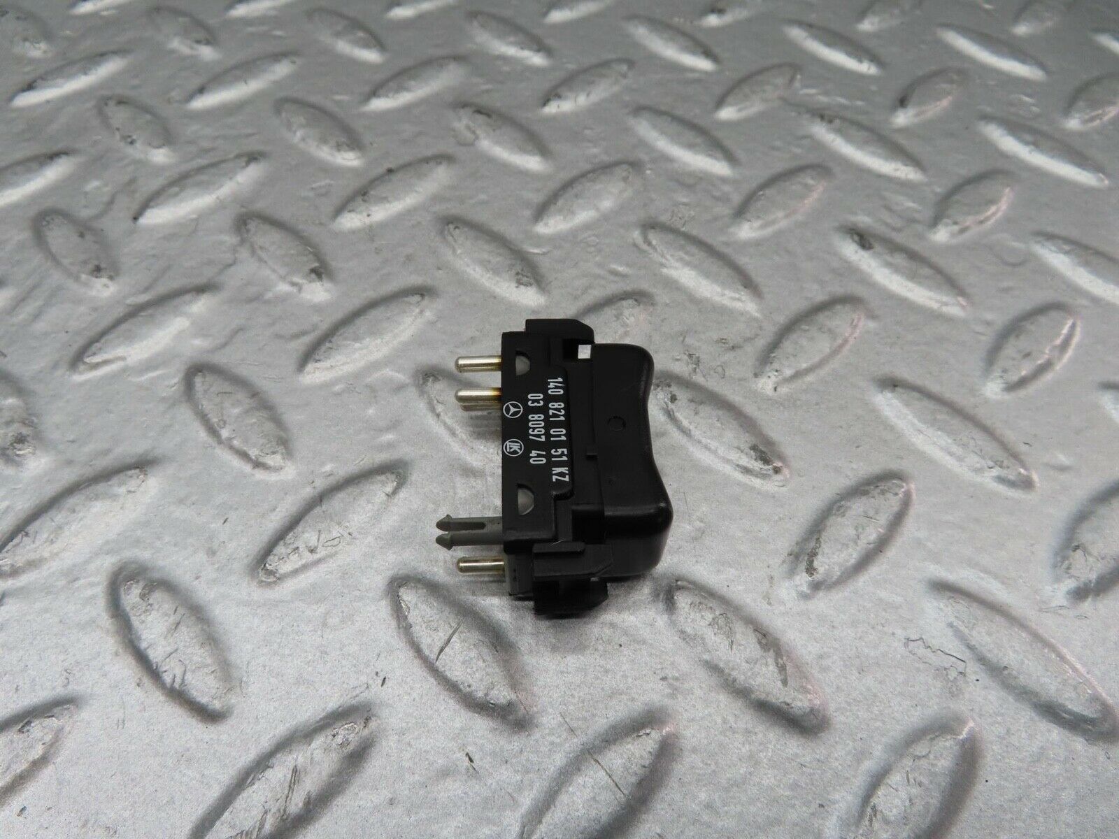 15036 Mercedes-Benz W140 S320 Electric Window Switch Left Side 1408210151