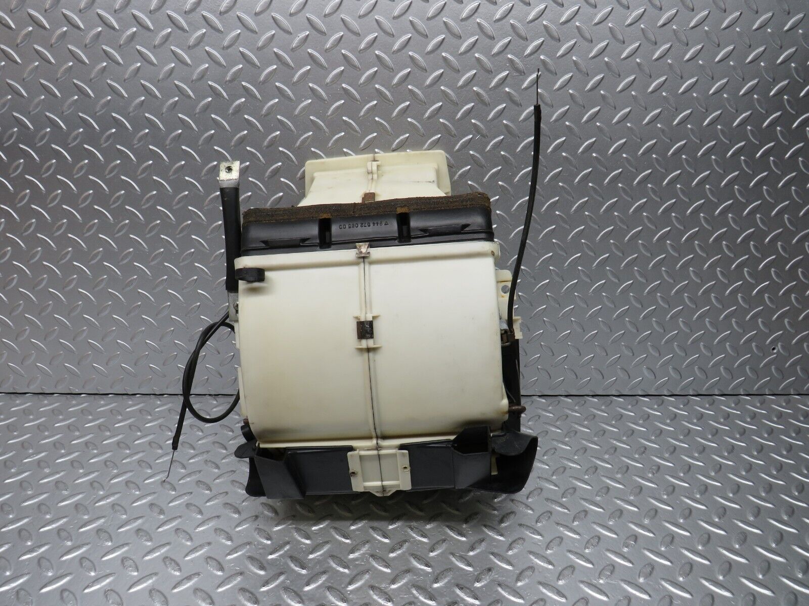 30165 Porsche 924 Heater Box Blower Housing 321819095