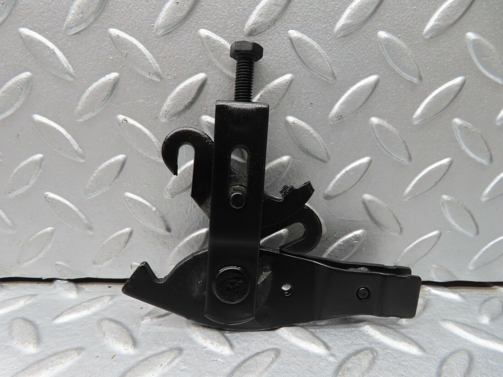 17352 Mercedes-Benz R129 300SL Coupe Handbrake Regulator