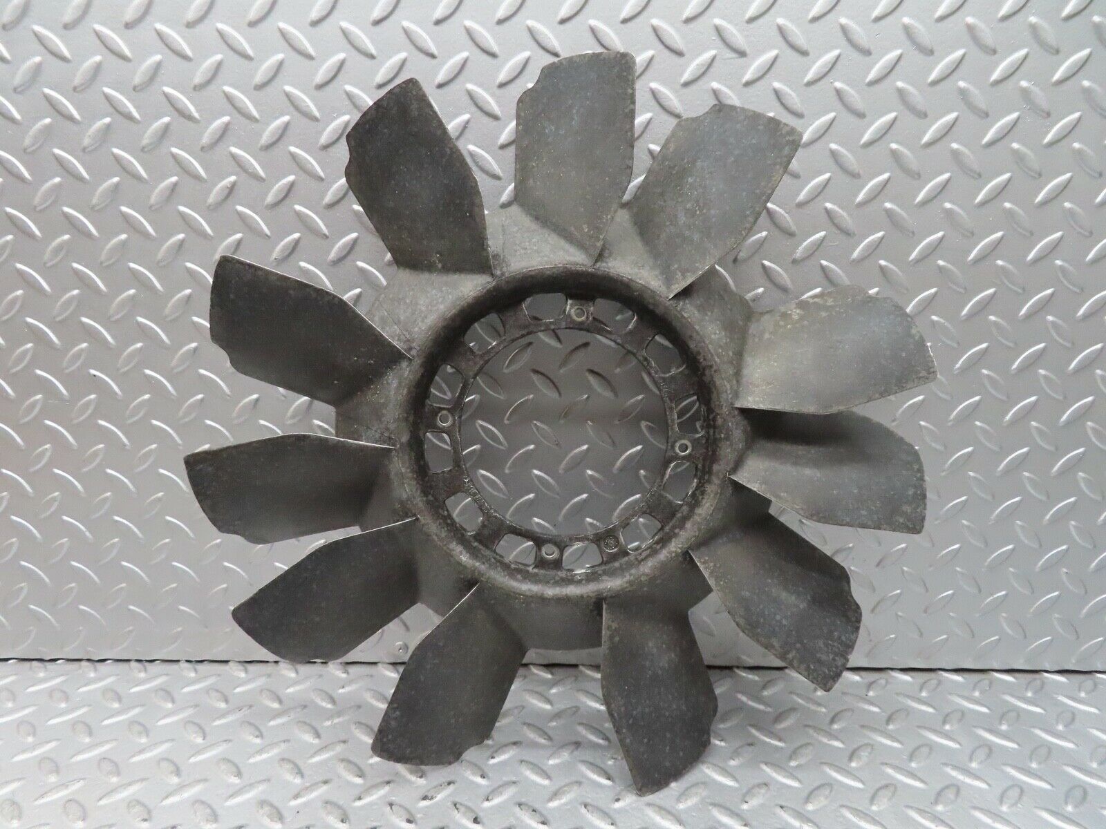 17640 Mercedes-Benz W116 450SEL Engine Cooling Fan
