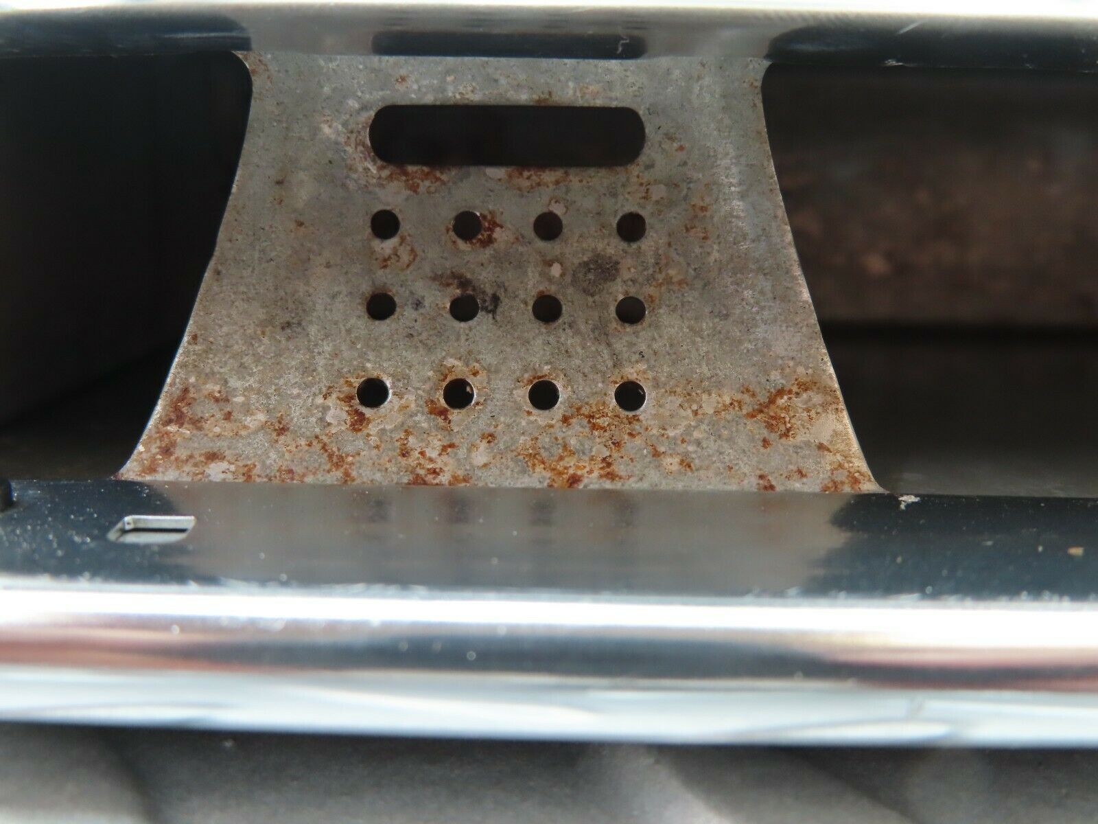 6086 Mercedes-Benz W126 380SE Rear Door Ashtray Palomino