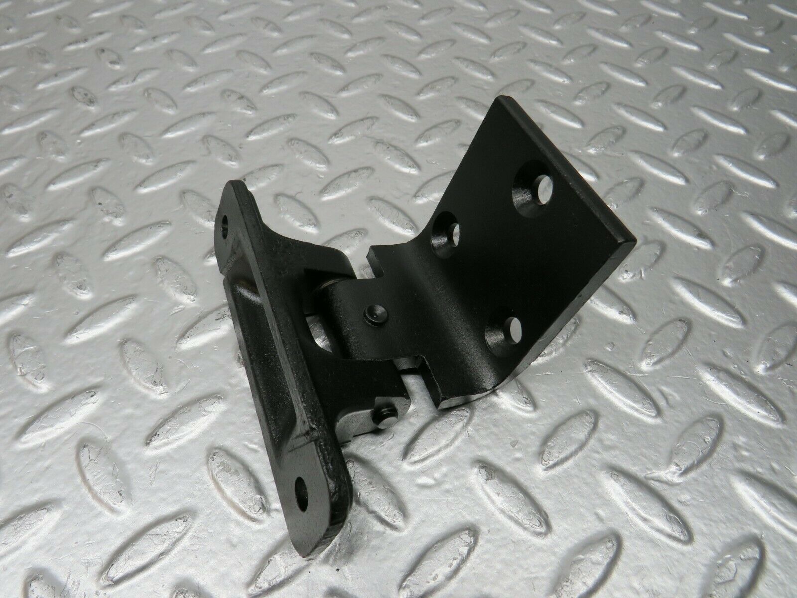 24523 Mercedes-Benz W108 Front Door Hinge Left/Right