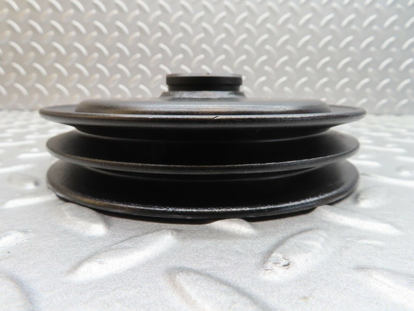 14432 Mercedes-Benz W116 350SE Power Steering Pump Pulley