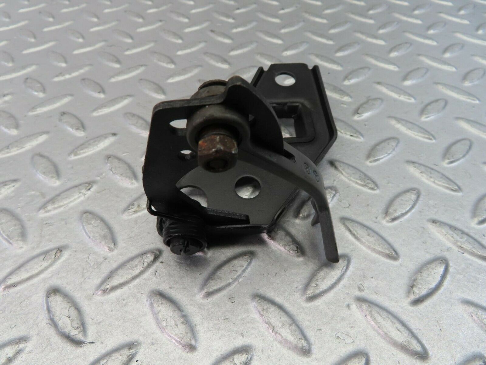 9331 Mercedes-Benz C124 300CE Coupe Bonnet Release Latch 1248800360