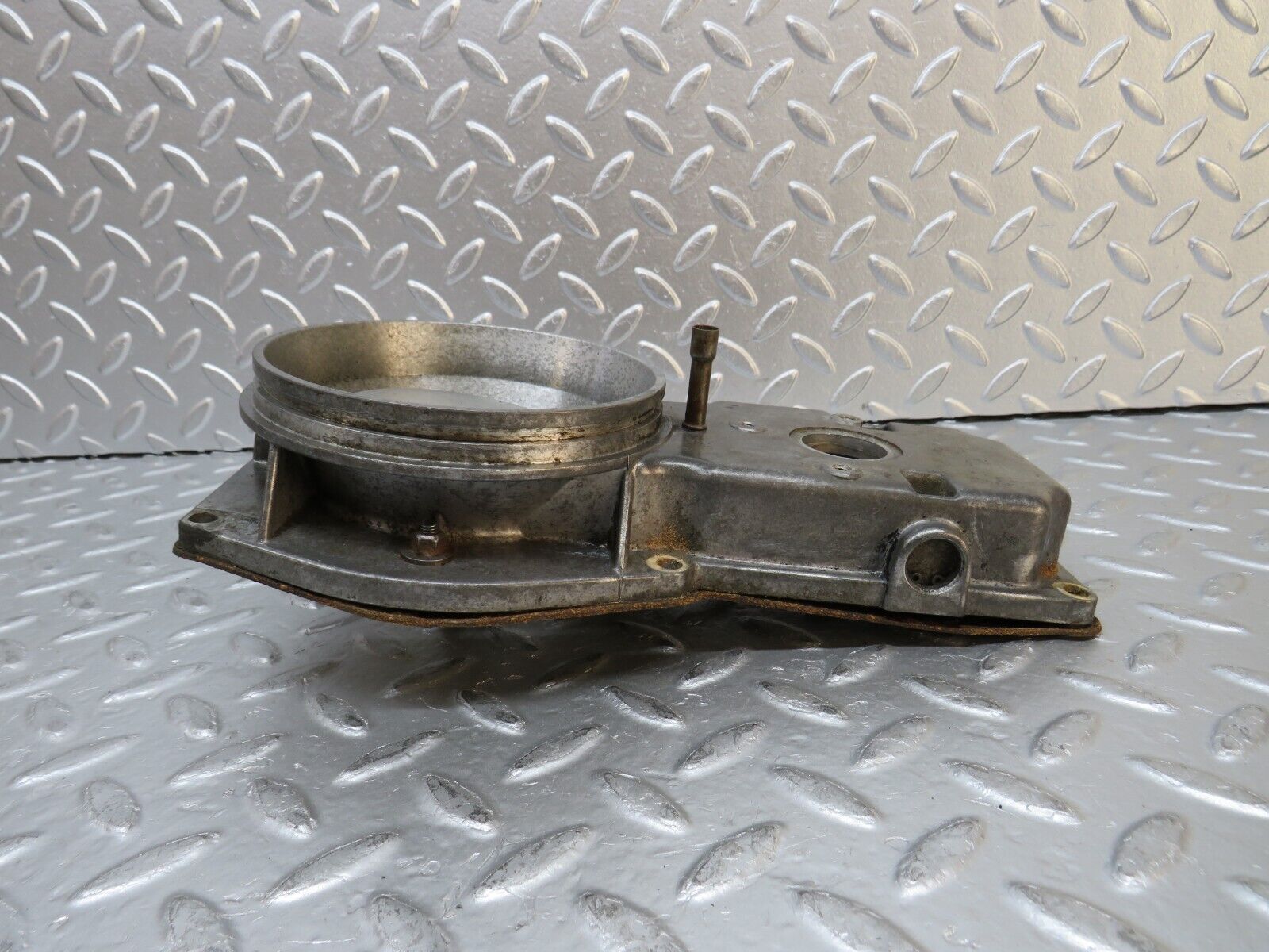 30012 Porsche 924 Air Flow Mass Meter Sensor Bosch 0438120101 047133353