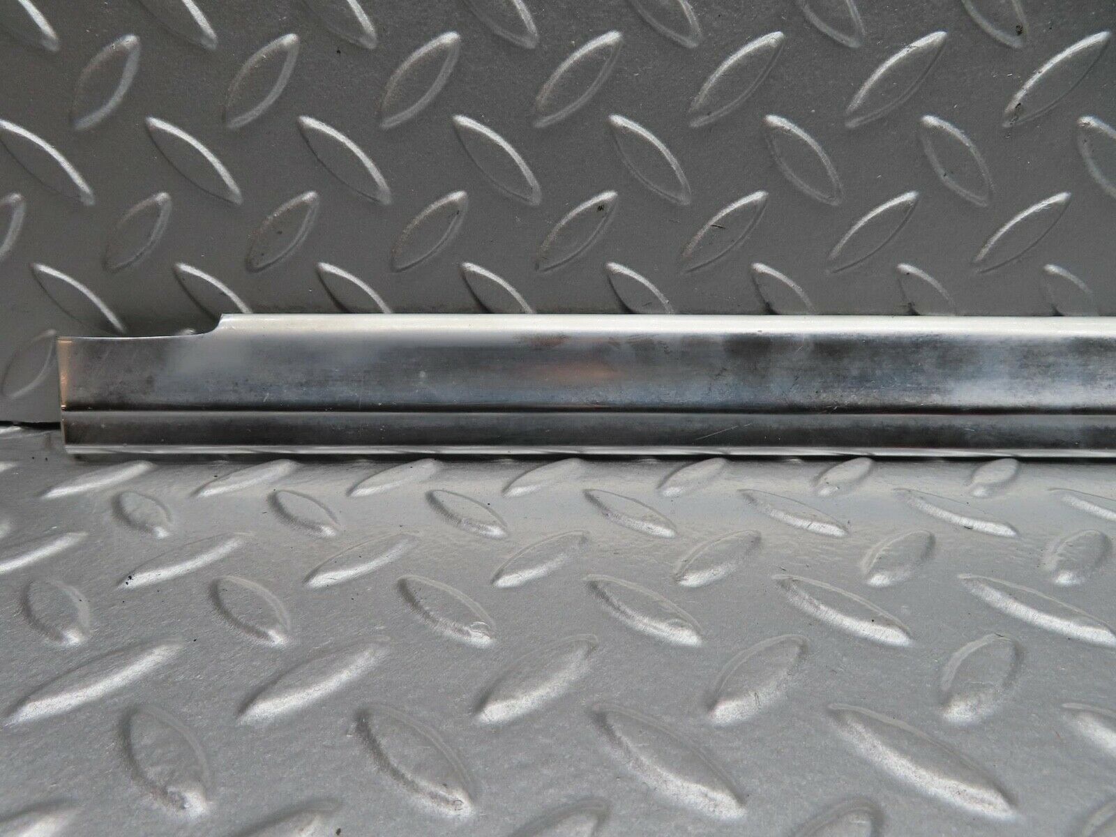 13111 Mercedes-Benz W111 220S Rear Left Door Chrome Moulding Trim