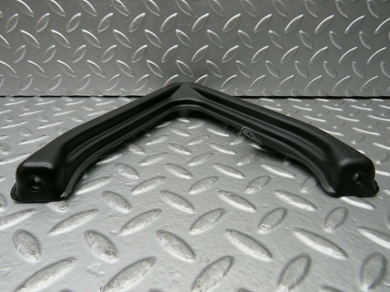 23054 Mercedes-Benz C123 230CE Coupe Air Intake Manifold Bracket