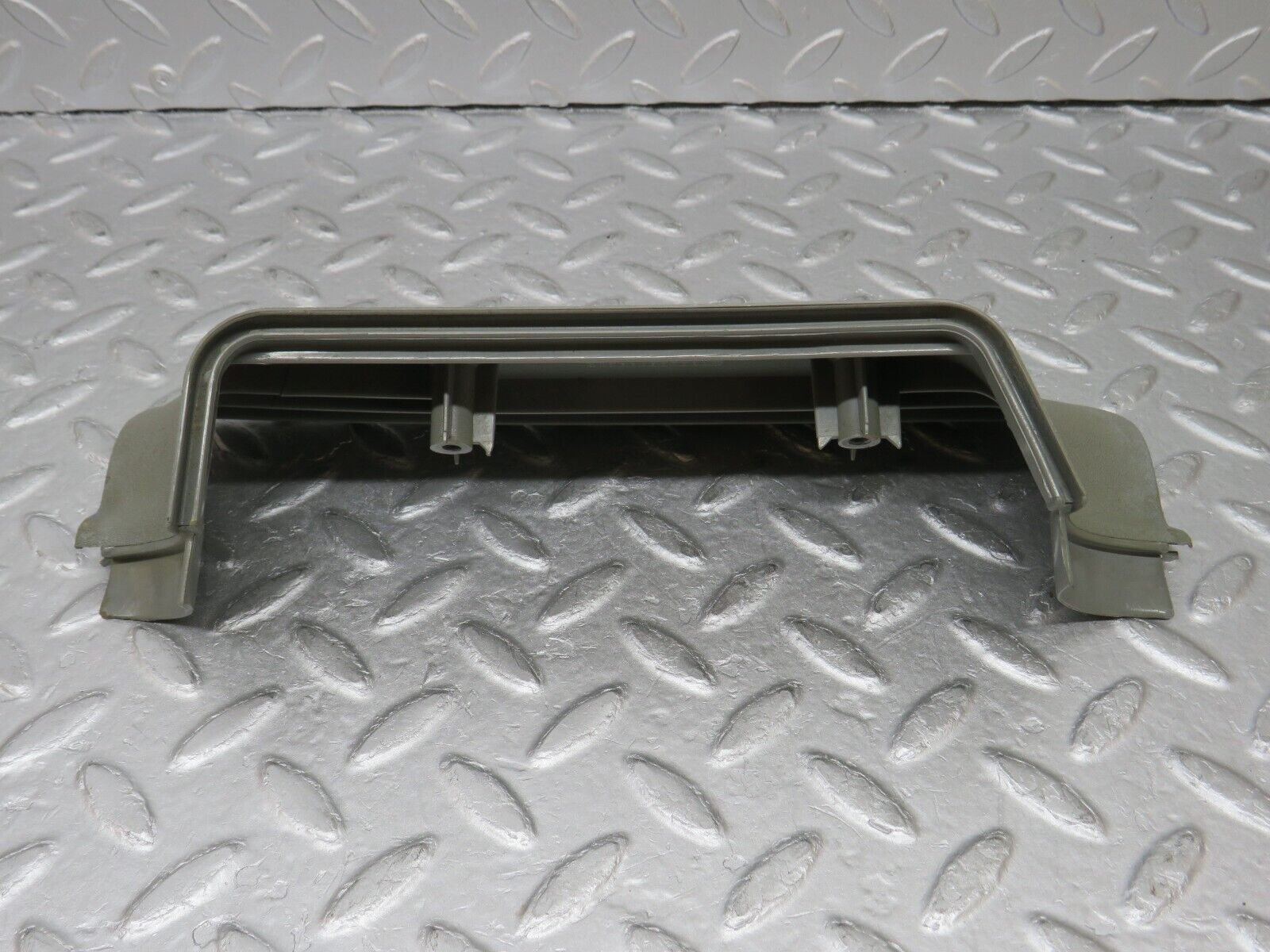 35981 Mercedes-Benz W126 420SE B Pillar Bottom Cover Left Grey 1266920122