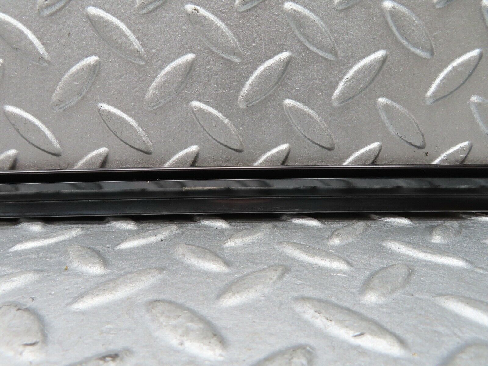 17379 Mercedes-Benz R129 300SL Coupe Left Door Chrome Trim