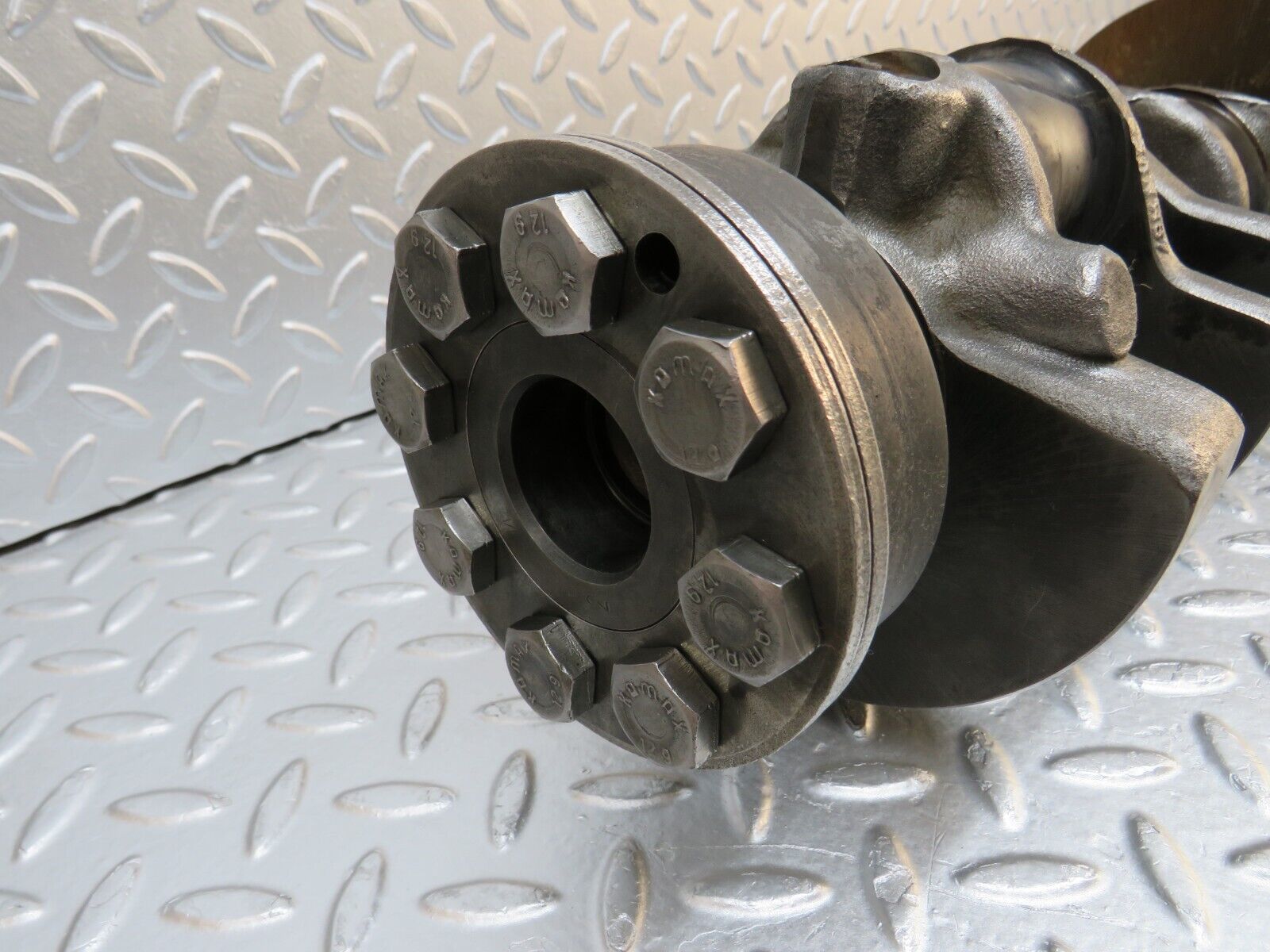 0210 Mercedes-Benz W116 350SE Crankshaft 1160311601