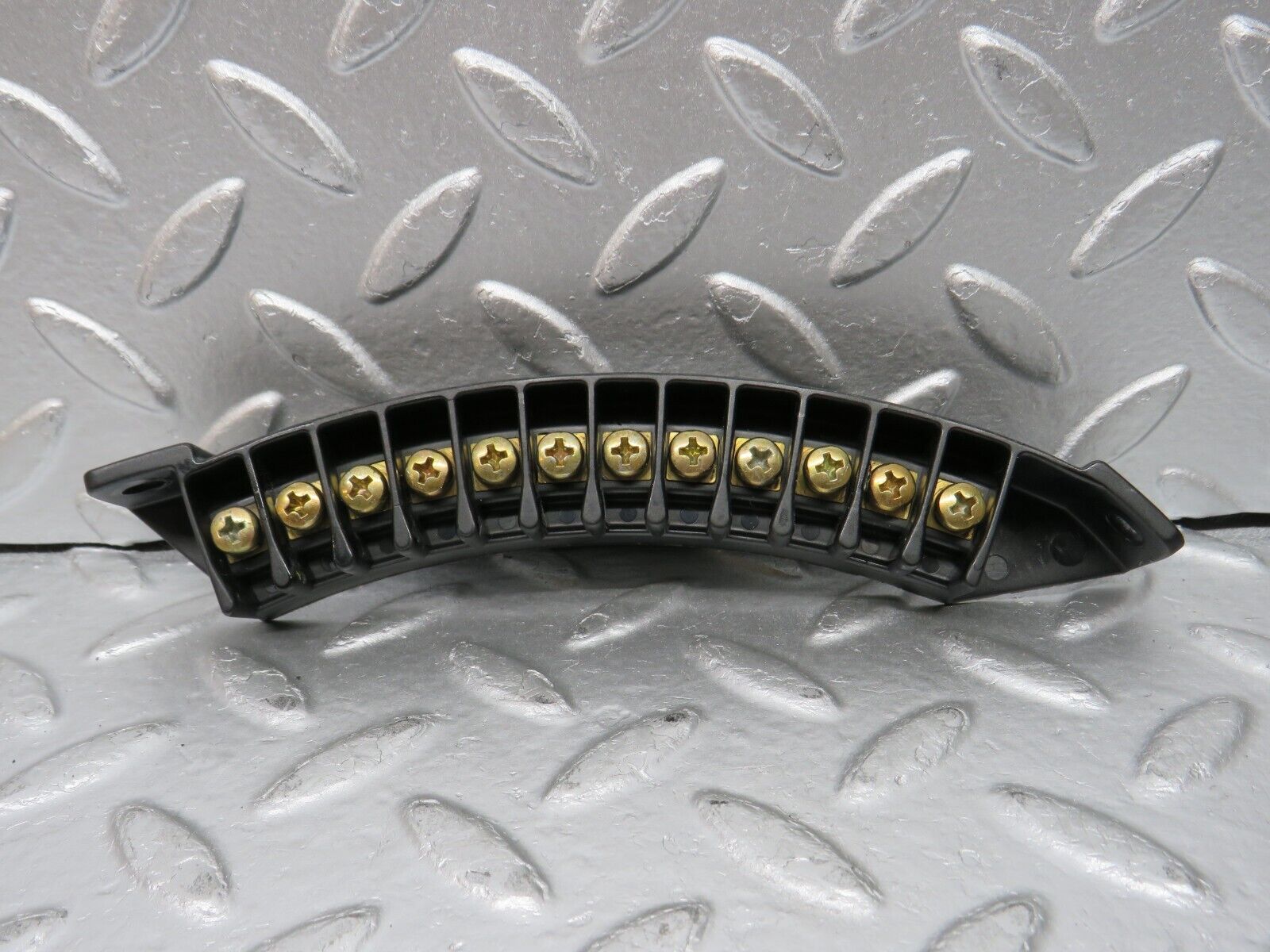 31374 Mercedes-Benz S124 220TE Wagon Tailgate Wire Connector 1245400469