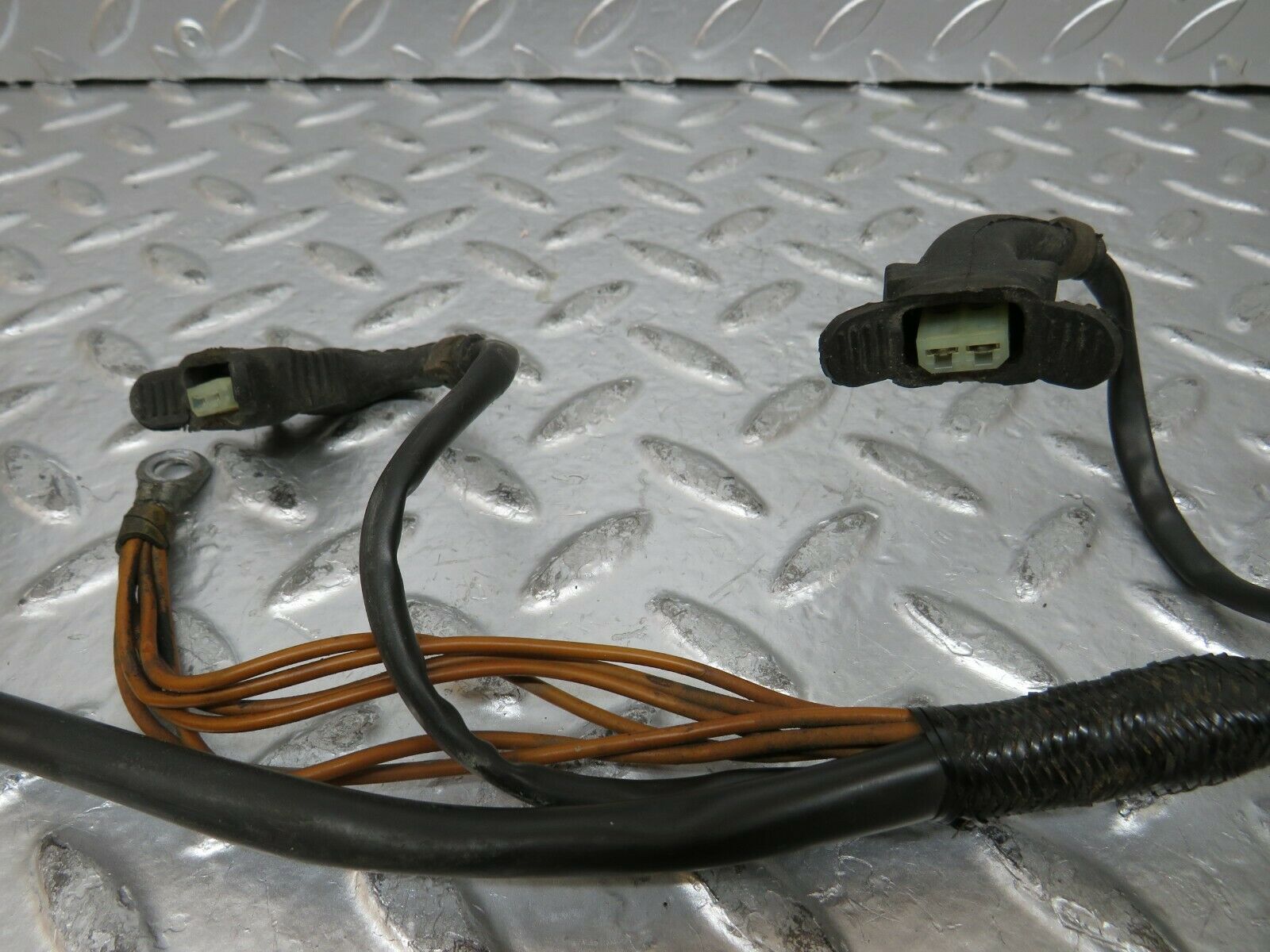 23599 Mercedes-Benz W114 280E Injector Wire Harness