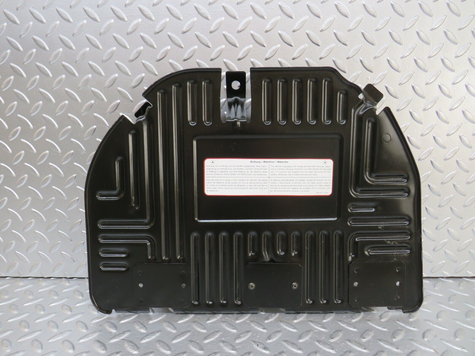 25745 Mercedes-Benz W124 280E Front Right Floor Relay Cover 2028171320